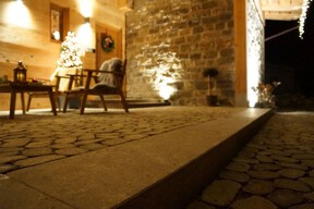 Scheuermann-Naturstein-Showroom-Pflaster-39